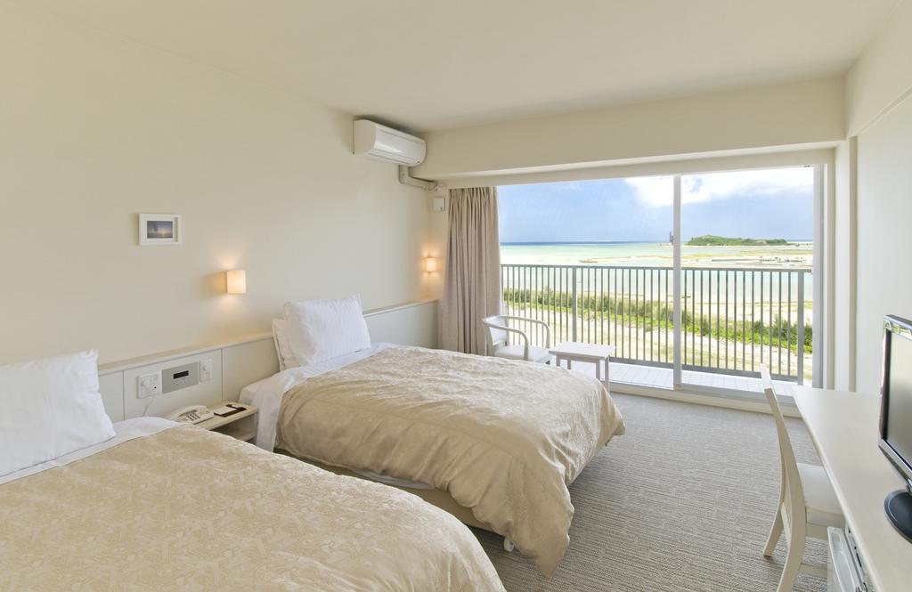 Hotel Gran View Garden Okinawa Tomigusuku Exterior foto